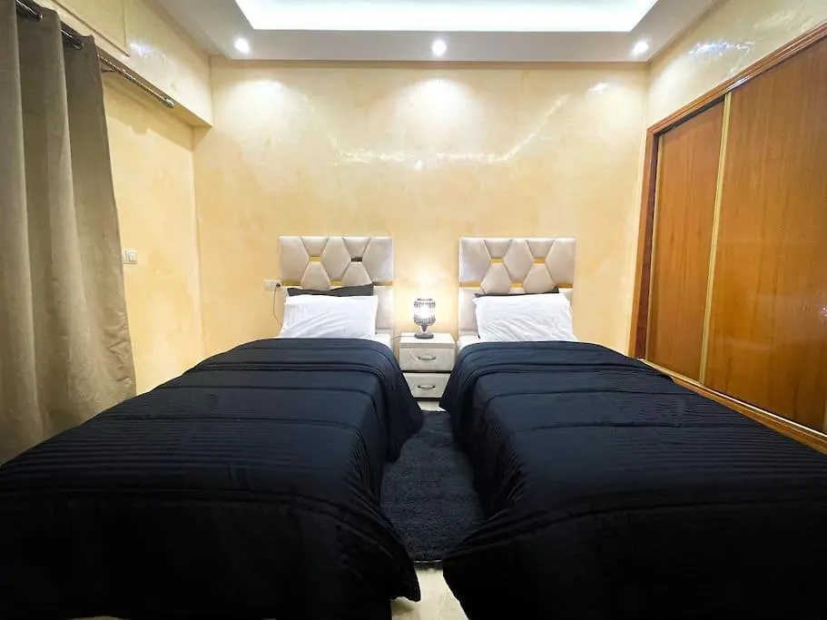 Luxury Apartment 3-Bedrooms/Terraces Gueliz Centre Marakeş 0*,  Fas